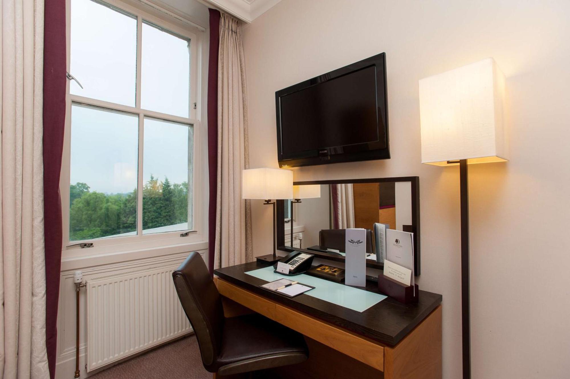 Doubletree By Hilton Dunblane Hydro Hotel Екстер'єр фото